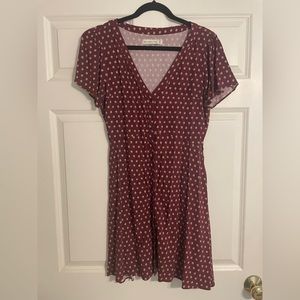 Abercrombie and Fitch maroon patterned dress